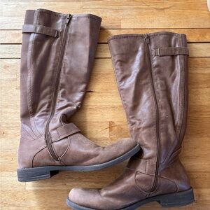 Brown Knee-High Women's Boots